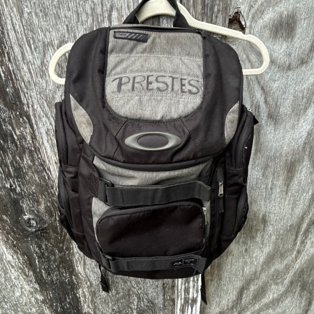 Oakley Icon 2.0 Backpack Black Gray Tactical Utility Rucksack Bag Biker Skater